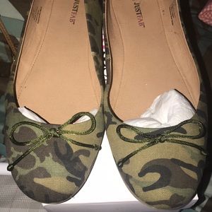 Just fab camp flats